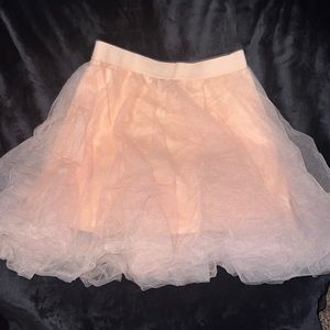 X-Large skirt with sheer toole